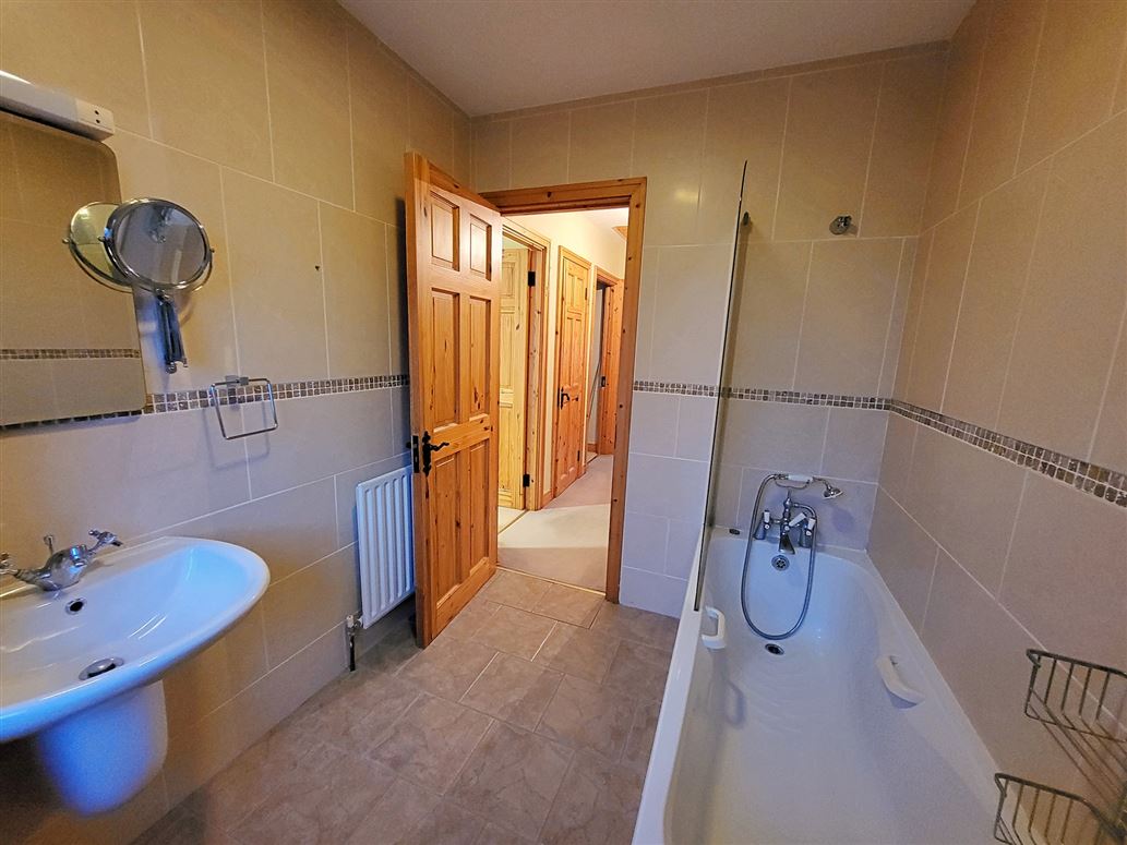 12 The Drive, Hazelhatch Park, Celbridge, Kildare