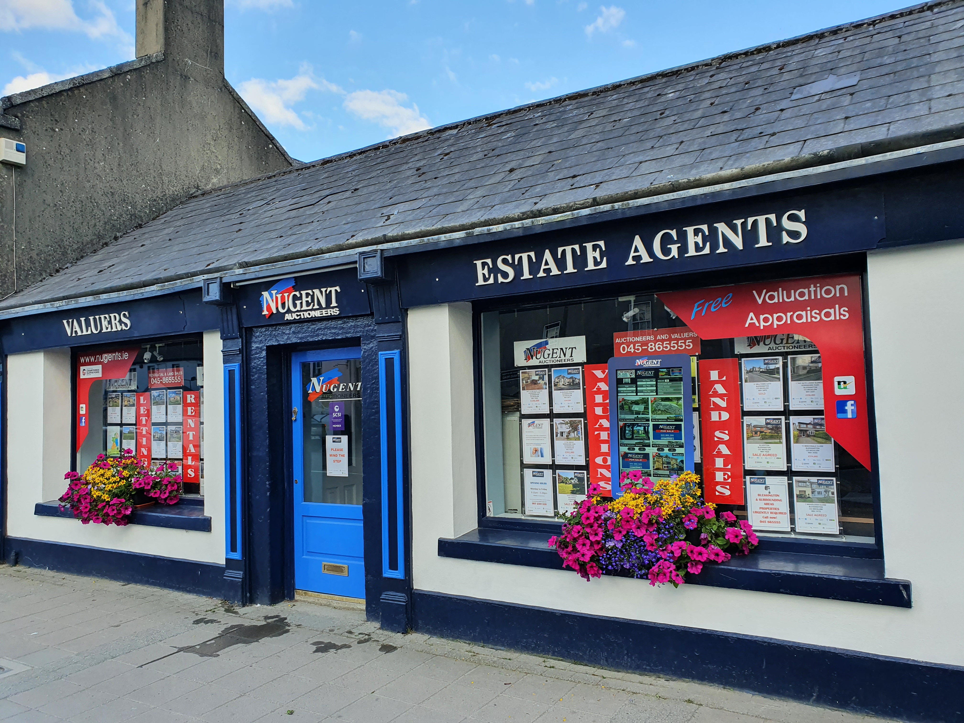 Nugent Shopfront Flowers
